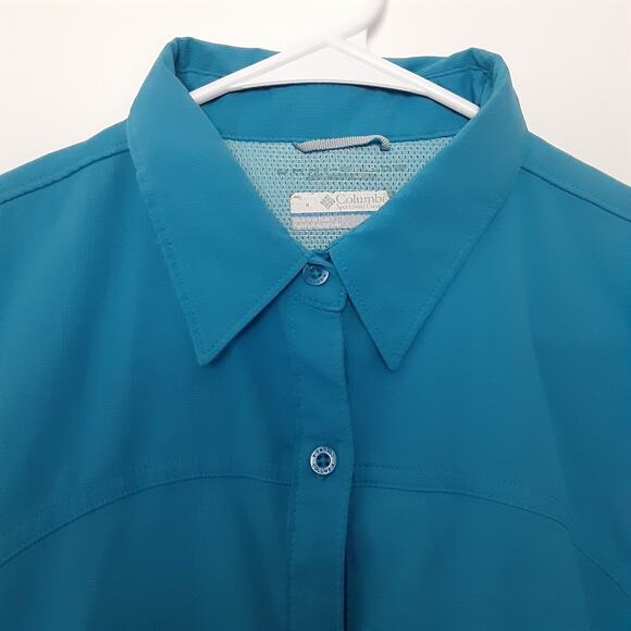 Columbia Omni Shade Womens Button Up Shirt L Blue Short Sleeve Vented - Picture 2 of 9